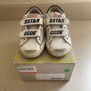 Golden Goose Kids sneaker size 22 with box